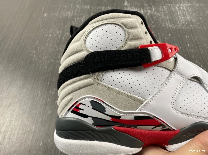 Retro Jordan  CDP Bunny Bugs 8  305381-103 0423